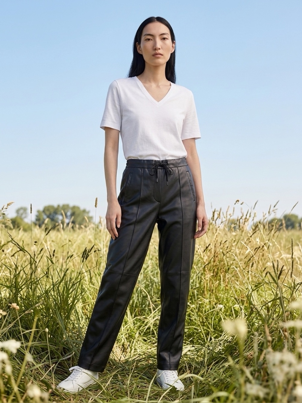 Simply Vera Vera Wang Black jogger faux leather Pants